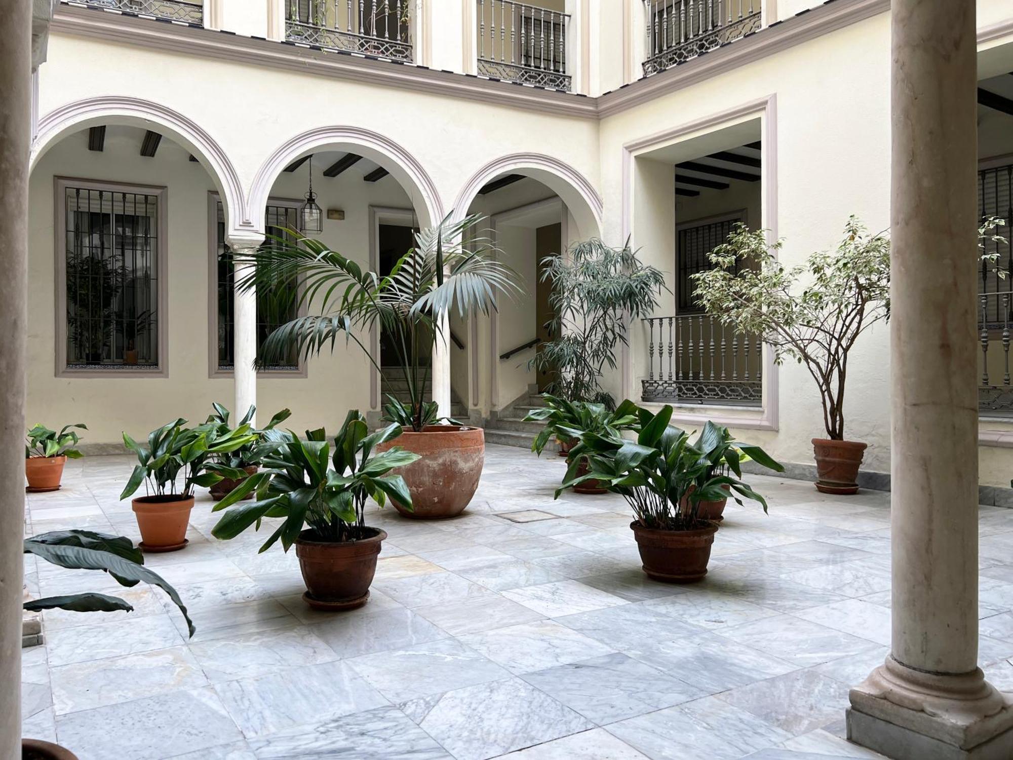 Estudio Suite San Vicente - Aloha Sevilla Sevilha Exterior foto